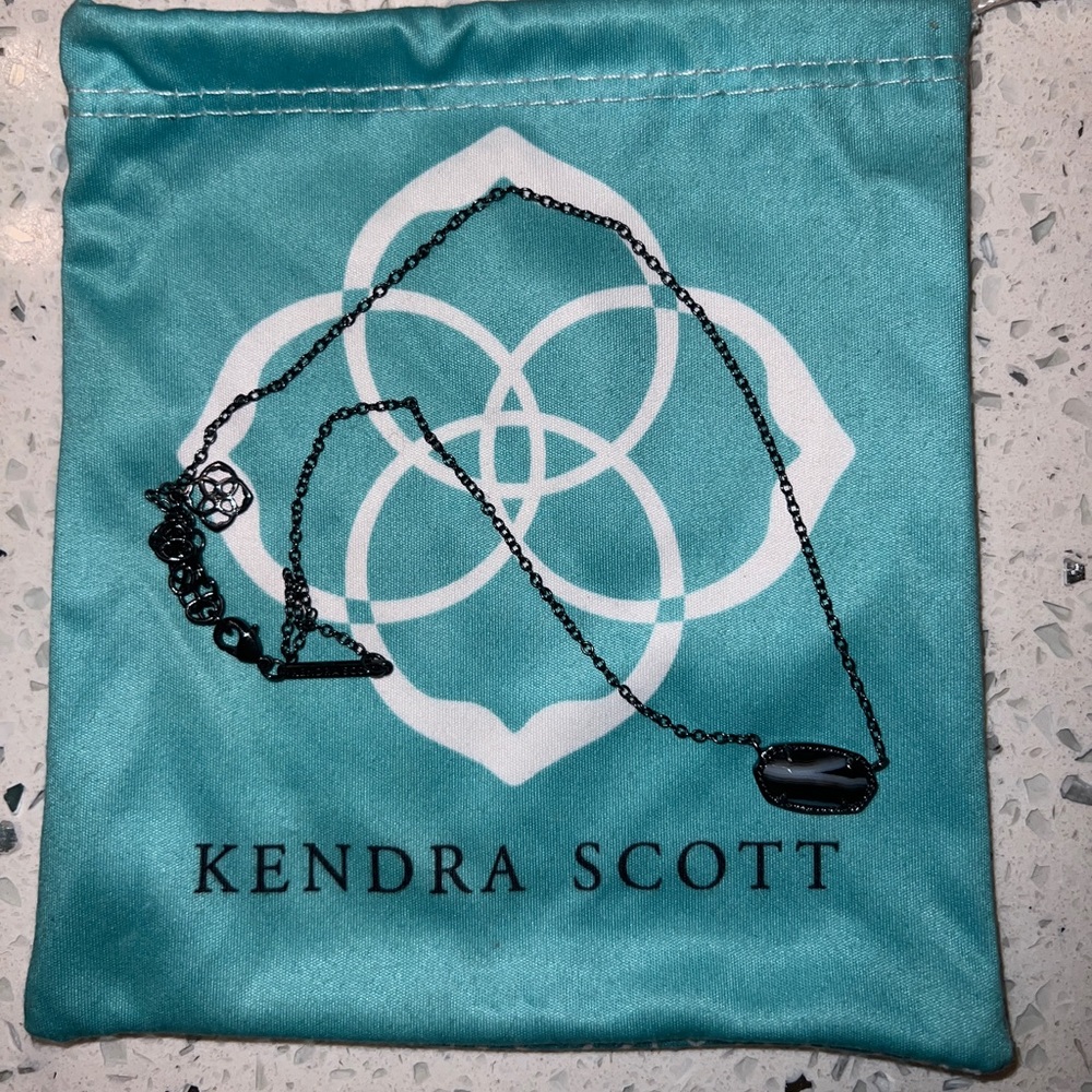 Kendra Scott Elisa Necklace